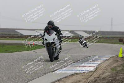 media/Nov-30-2025-TrackDaz (Sun) [[d8b22663df]]/B Group/Session 5 (Wheelie Bump)/